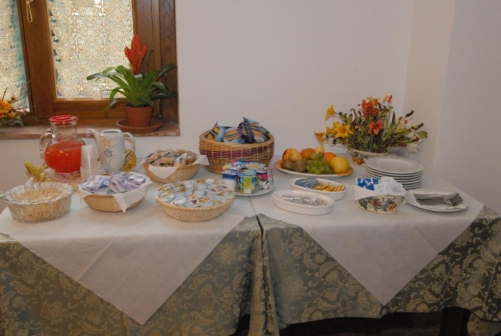 Le Antiche Torri Bed & Breakfast Pescasseroli Exterior foto